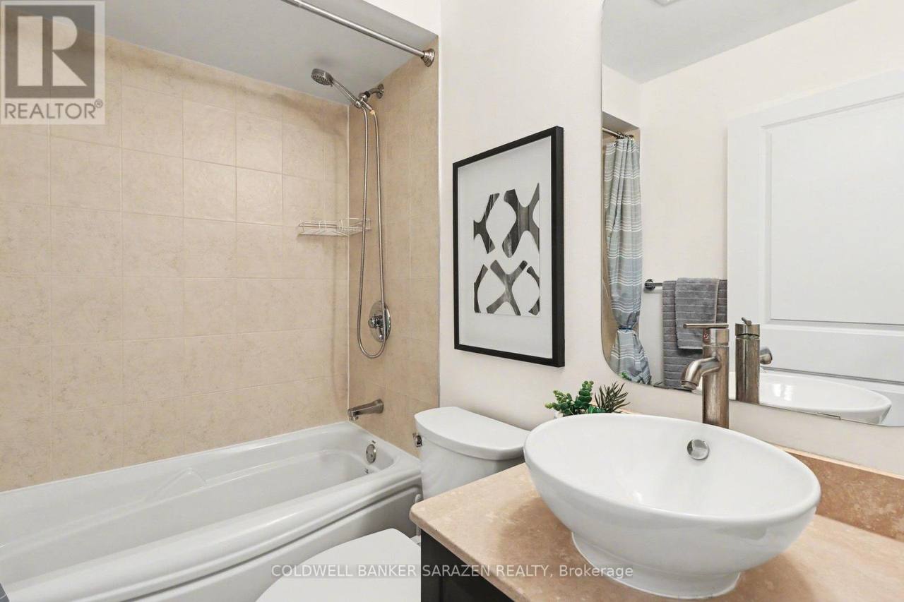 Bathroom of unit 701